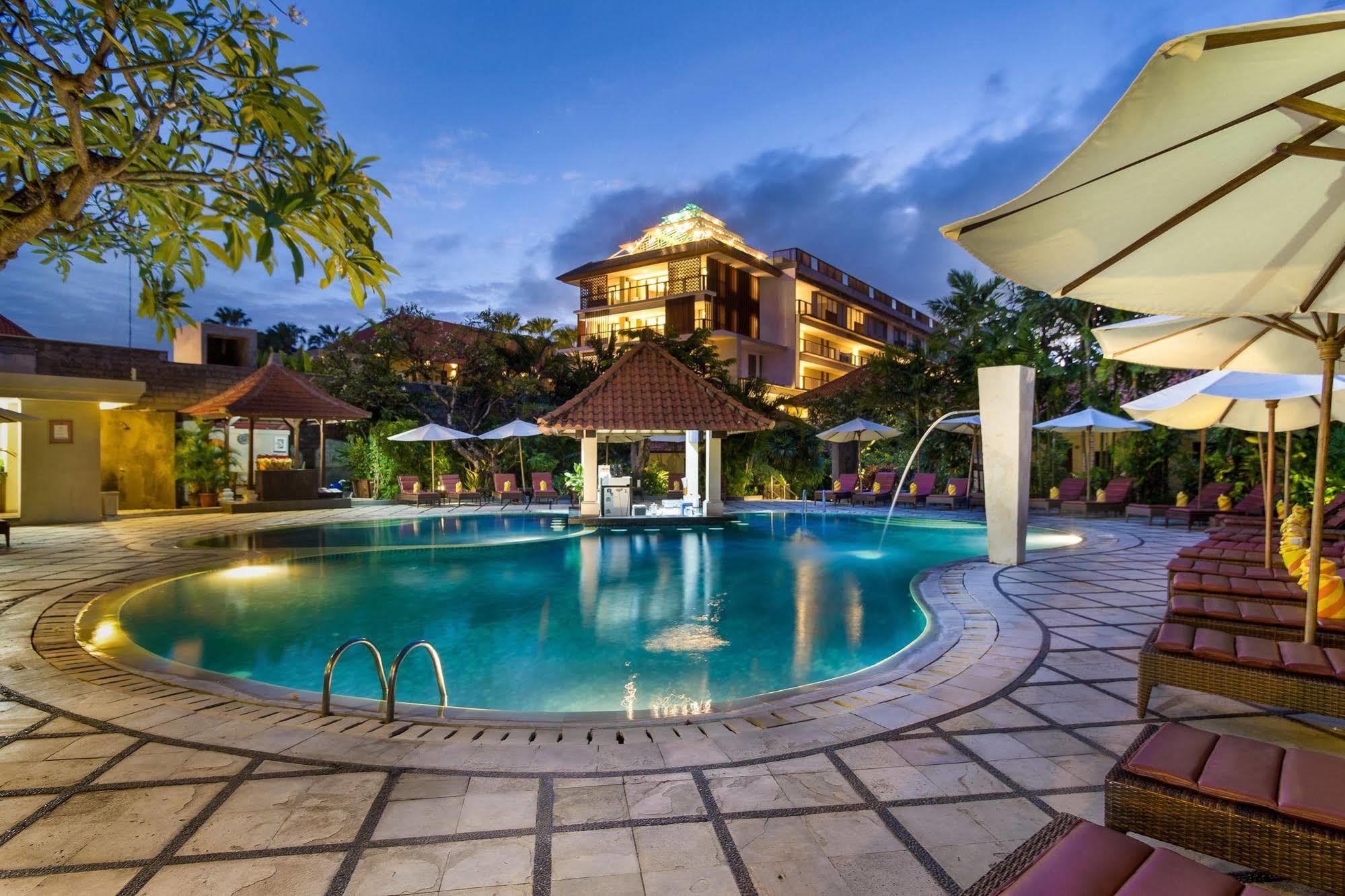 Puri Raja Hotel Legian Eksteriør bilde