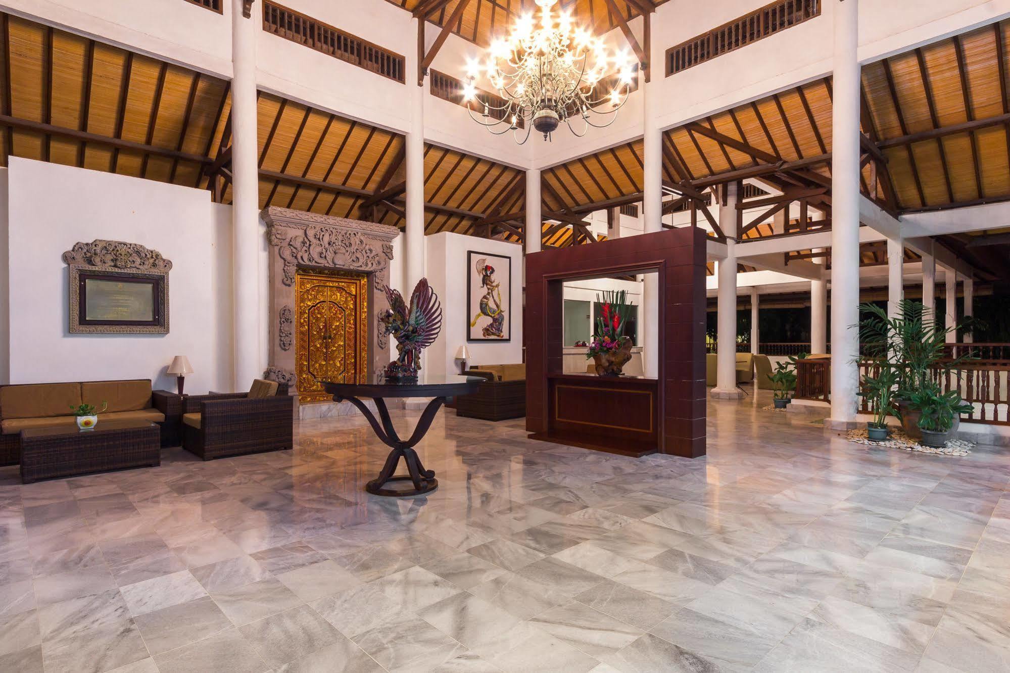 Puri Raja Hotel Legian Eksteriør bilde